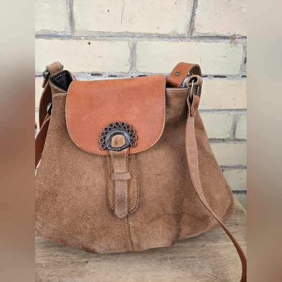 Vintage Hand Crafted Suede Bag - Picture 5 of 16
